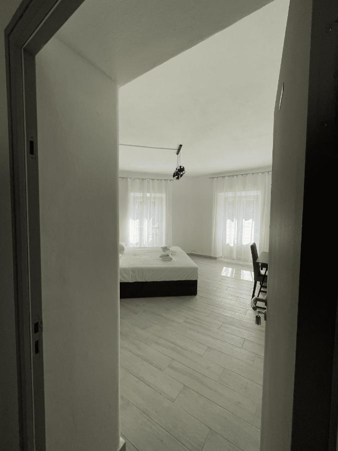 L'Escale Chambres Privees Chez L'Habitant Jfdl Bonifacio  Exteriér fotografie